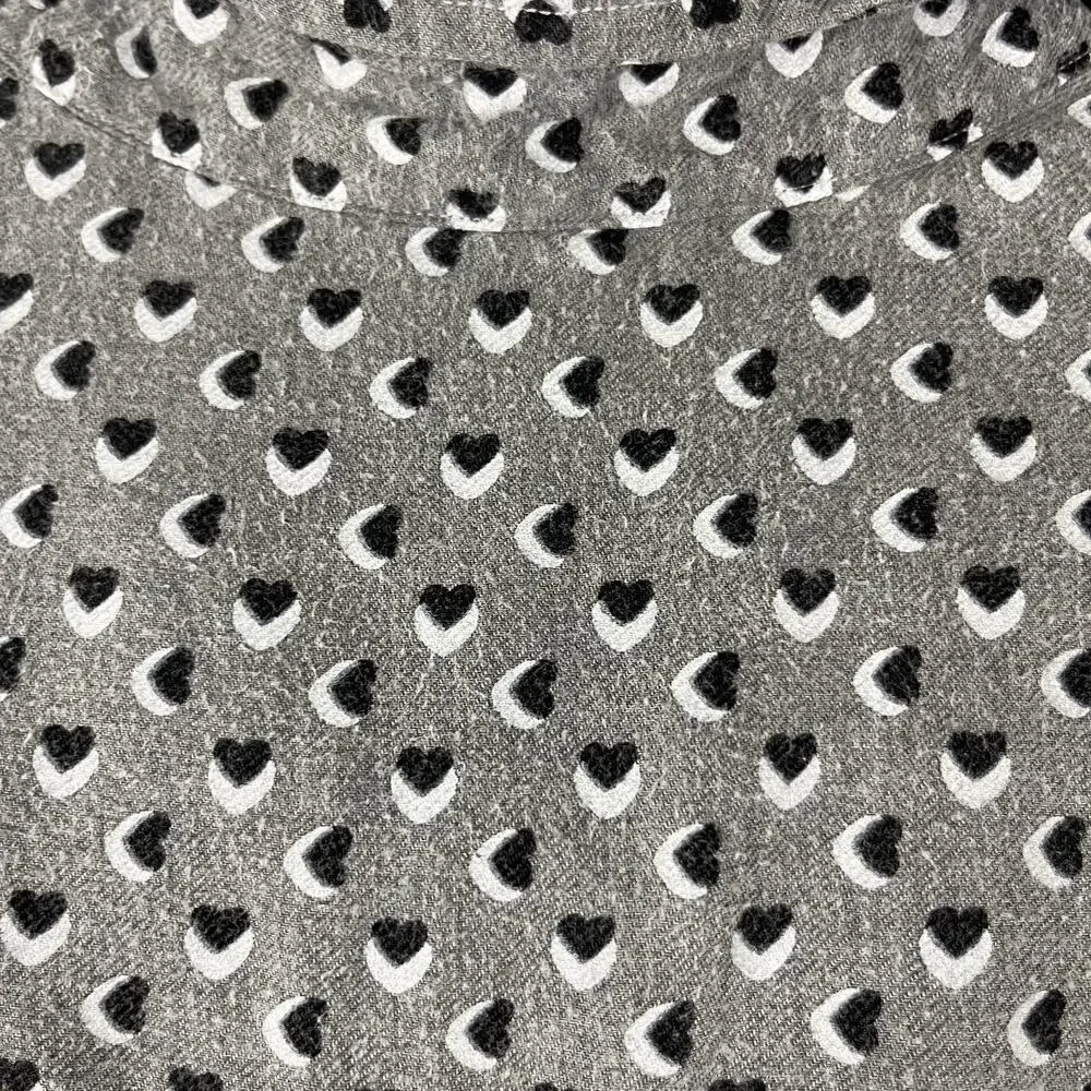 Grayson The Hero Top Womens 3 Medium Gray Heart Print Lyocell Button Up Soft - Picture 12 of 15